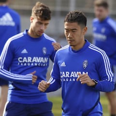 Kagawa se ejercita con el grupo y apunta a la convocatoria