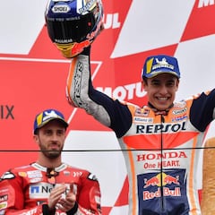 Márquez: "Igualar los números de Doohan es muy especial"