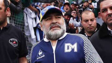 Recomiendan a Maradona no asistir a los entrenamientos