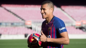 Jeison Murillo en su presentación con el Barcelona