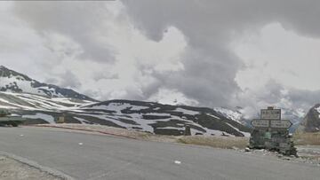 Imagen de la cima del Col de l'Iseran.