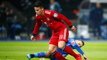 James Rodr&iacute;guez durante el partido entre Hertha Berl&iacute;n y Bayern M&uacute;nich por los octavos de final de la Copa de Alemania.