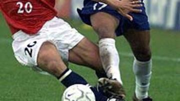 <b>PUESTA A PUNTO.</b> Cataluña espera entusiasmada a la selección "canarinha". Se espera un lleno total para presenciar este amistoso que sirve de campo de puebas a Scolari y sus hombres.