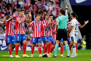 Neyou: ¡°?El penalti a Munir o la roja anulada? No se habr¨ªan pitado igual de ser al rev¨¦s¡±