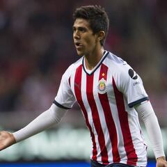 Chivas vence a Xolos gracias con doblete de José Juan Macías