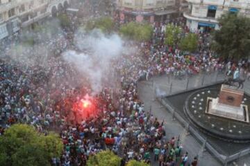 Celebración en las calles de córdoba por el ascenso de su equipo a primera división