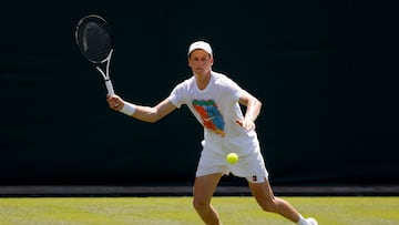 Jannik Sinner, entrenándose en Wimbledon.
