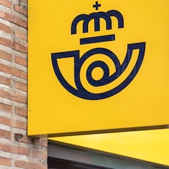 Encadena 19 años de contratos temporales en Correos, la compañía le despide y la Justicia sentencia: improcedente y 3.000 euros