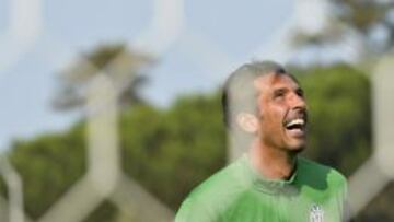 Buffon, sobre el Balón de Oro: "Voté a Pirlo, Cristiano y Messi"