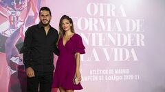 Koke y su pareja Beatriz Espejel.