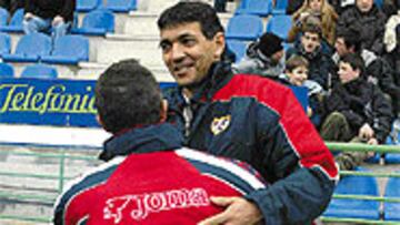 <B>EL ESTRENO FUE BUENO</B>. El estreno fue bueno. Benítez debutó en Mendizorroza, donde el Rayo sumó un punto ante el Alavés.