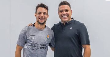 07/09/2018 Oscar Plano y Ronaldo firman la renovación del jugador.   El Real Valladolid ha alcanzado un acuerdo con Óscar Plano para la ampliación del contrato del atacante hasta 2021, en la primera decisión deportiva de calado desde que Ronaldo Nazario s