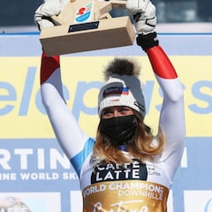 Corinne Suter, nueva campeona mundial de descenso