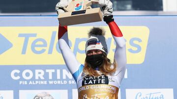 Corinne Suter, campeona del mundo de descenso.