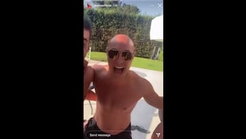 Reina se graba a sí mismo usando el filtro que te pone calvo en Instagram: risas aseguradas