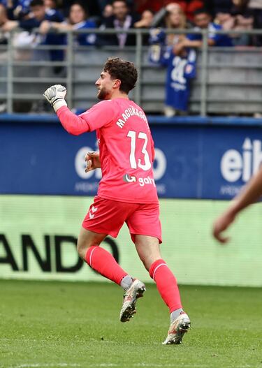 El protagonista de la jornada de esta semana está en la portería y no se ha ganado este honor por sus paradas. Magunagoitia marcó el gol que empató el partido para el Eibar, ante el Oviedo, con un remate de cabeza hacia atrás, en el minuto 95. Un momento que difícilmente olvidará el meta.