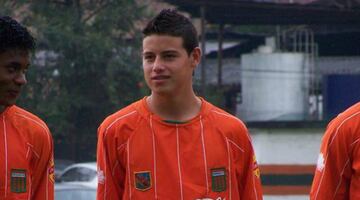 Su primer equipo profesional en Colombia fue Envigado