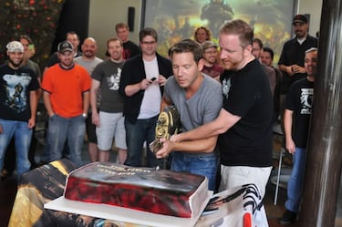 Gears of War 3 remarca la figura femenina en su introducción