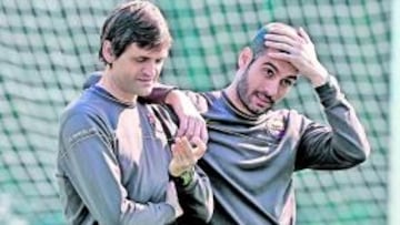 <b>BUENOS AMIGOS. </b>Vilanova y Pep, en un entrenamiento del Barça.
