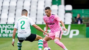 Partido de la primera jornada entre el Racing y el Eibar.