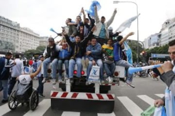 Desde Berlín hasta Buenos Aires pasando por Río de Janeiro, la final del Mundial congrega a miles de aficionados deseosos de disfrutar de la victoria.