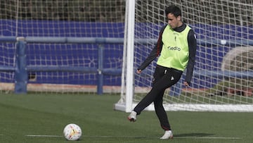25/11/21
LEVANTE UD
ENTRENAMIENTO
BLESA