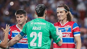 Fortaleza llega en crisis al partido con Colo Colo: “Los jugadores necesitan...”