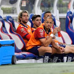 Chicharito no viaja con Chivas a Pachuca