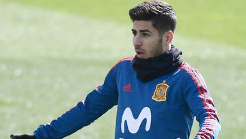 Marco Asensio, durante un entrenamiento con la Selección.