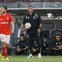 La polémica que podría significar un castigo para Almirón: “Fue un exabrupto de segundos”