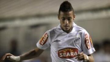 Brasil convoca a Robinho y Pato para amistosos y deja fuera a Neymar