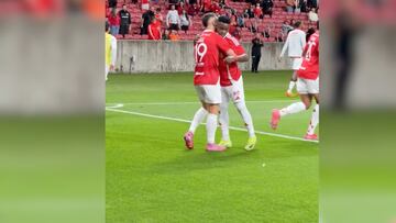 Los colombianos fueron protagonista en la victoria ante Sport Recife.