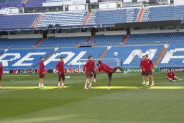 Entrenamiento del Atlético en el Bernabéu