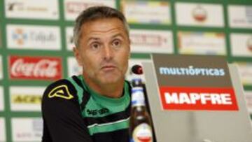 Fran Escribá en rueda de prensa.