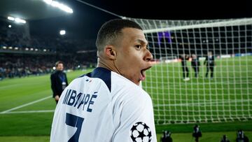 Mbappé celebra uno de sus dos goles al Barça en la semifinal de la Champions.