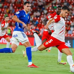 El Almería necesita golpear primero