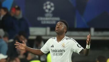 Real Madrid's Brazilian forward #07 Vinicius Junior celebrates scoring his team's fifth goal during the UEFA Champions League, league phase football match between Real Madrid CF and FC Salzburg at the Santiago Bernabeu stadium in Madrid on January 22, 2025. (Photo by Pierre-Philippe MARCOU / AFP)