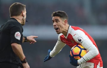 Arsenal's Gabriel protests against the assistant referee during the English Premier League game between Arsenal and Burnley