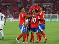Futbol, Chile vs Panama
Partido amistoso 2025
El jugador de la seleccion chilena Ariel Uribe, centro, celebra su gol contra Panama durante el partido amistoso disputado en el estadio Nacional de Santiago, Chile.
8/02/2025
Dragomir Yankovic/Photosport
Football, Chile vs Panama
2025 friendly match
Chile's player Ariel Uribe, center, celebrates his goal against Panama during a friendly match at the Nacional stadium in Santiago, Chile.
8/02/2025
Dragomir Yankovic/Photosport