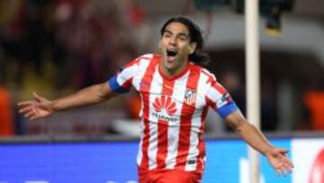 Falcao y uno de sus mejores partidos, cuando le hizo tres goles a Chelsea en 2012.