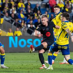 Olmo juega con ‘deadline’