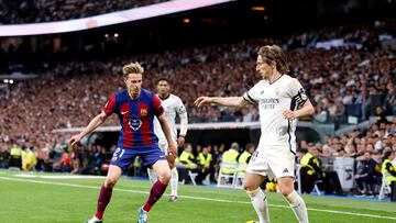 21/04/24 PARTIDO PRIMERA DIVISION
REAL MADRID - BARCELONA
FRENKIE DE JONG LUKA MODRIC