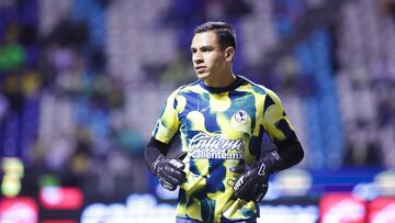 Luis Malagon of America during the 16th round match between America and Pachuca as part of the Liga BBVA MX, Torneo Apertura 2024 at Cuauhtemoc Stadium on November 06, 2024 in Puebla, Mexico.
