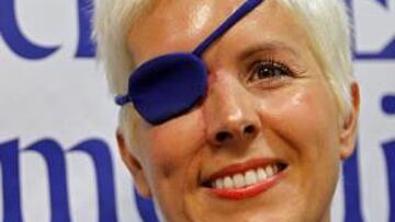 <b>SIEMPRE SONRIENTE. </b>María de Villota compareció ante la Prensa para explicar cómo está y, como siempre, lo hizo ilusionada por lo que le espera en el futuro.