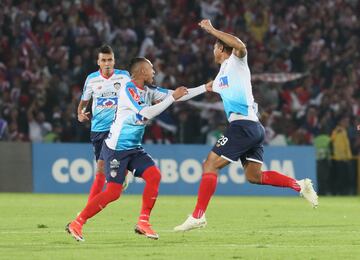 Junior venció a Santa Fe en el estadio El Campín de Bogotá, en partido correspondiente a la ida por las semifinales de la Copa Sudamericana 2018.