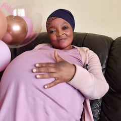 Récord mundial: una mujer da a luz a 10 bebés en Sudáfrica