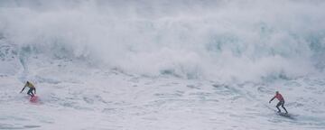 La Vaca Gigante es un campeonato de surf en espectaculares olas grandes que se celebra en la ola que rompe en los acantilados de La Cantera-Cueto, en Santander.