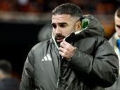 ¿Consideras que Arbeloa debería darle más minutos a Carvajal? Debate en directo con AS: ¡Manda tu pregunta u opinión y participa!