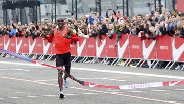 Kipchoge renuncia al Mundial de Londres y apunta al otoño