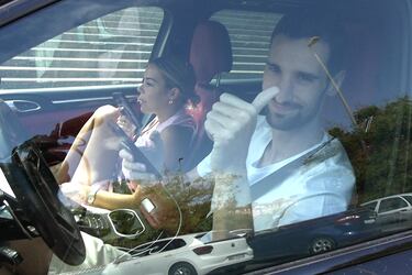 El cumplea?os diferente de Sergio Rico y su visita al lugar del accidente